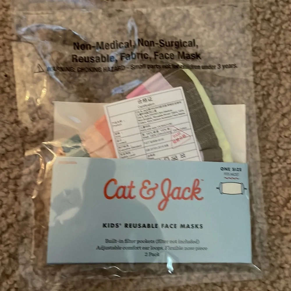 Mask 8 count Cat & Jack Kids Reusable Unisex